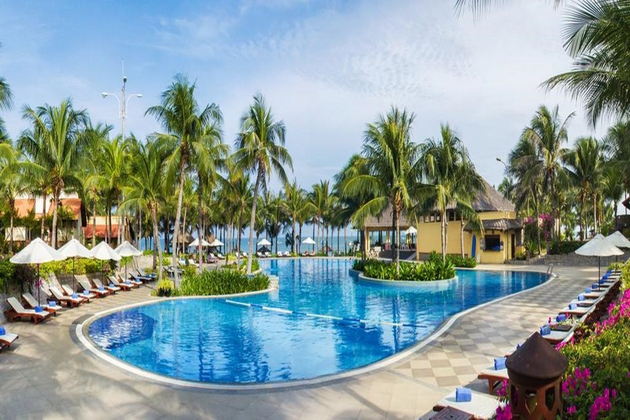 Pandanus Resort