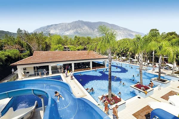 Champion Holiday Village-1