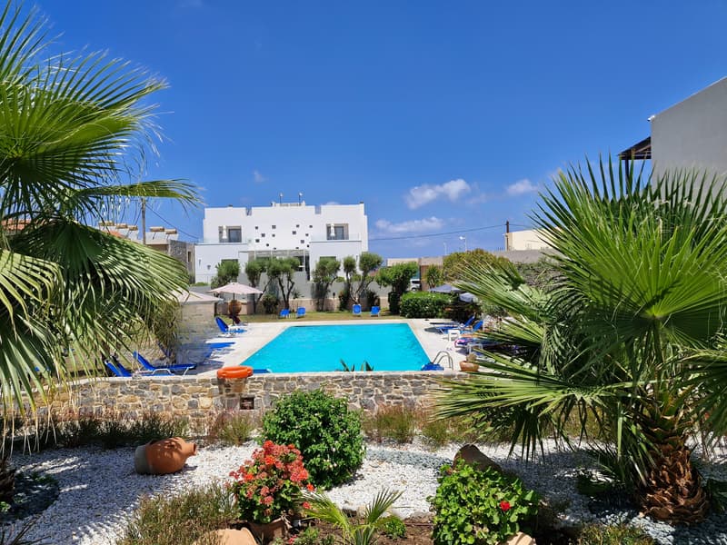 Creteco Hotel & Suites