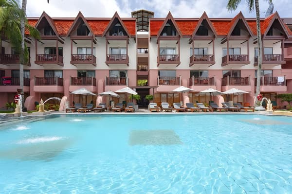 Seaview Patong-1