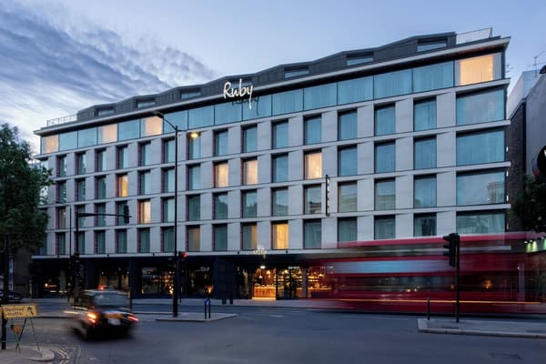 Ruby Zoe Hotel London-1