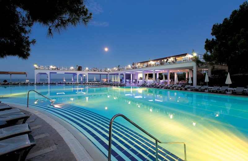 Perre La Mer Resort and Spa