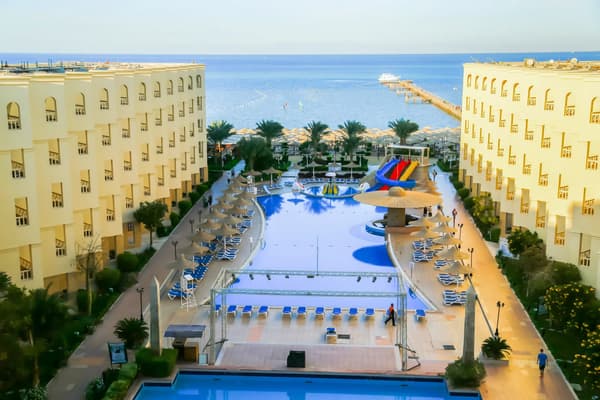 AMC Royal Hotel & Spa-1