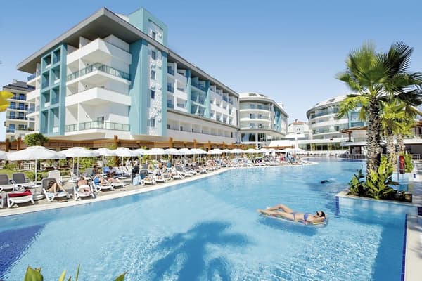 Seashell Resort & Spa-1