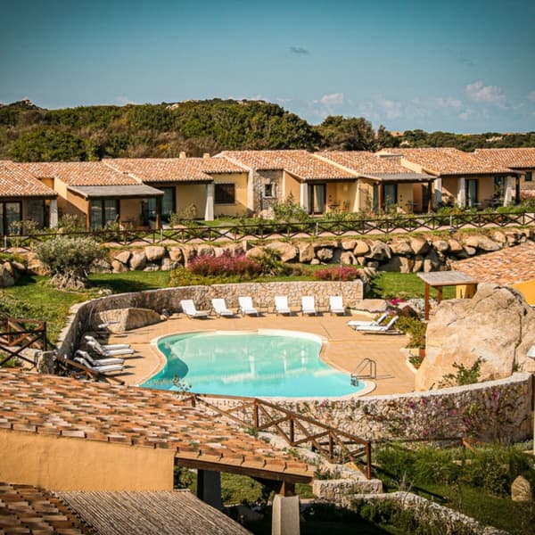 Resort Punta Falcone-1