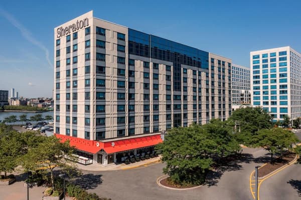Sheraton Lincoln Harbor-1