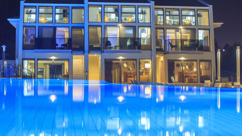 Orka Cove Hotel Penthouse And Suites