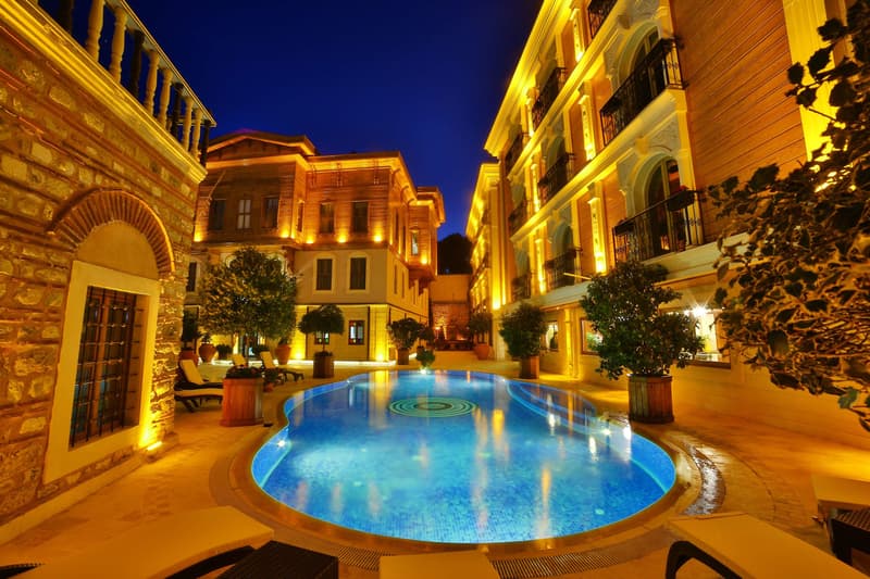 Seven Hills Palace & Spa