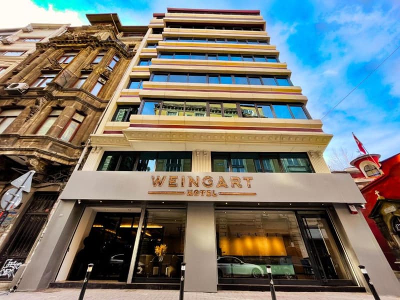 Weingart Hotel