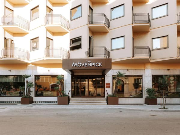 Mövenpick Hotel Bari-1