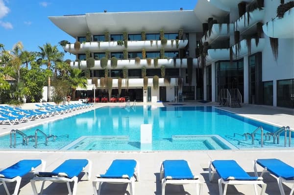 Hotel Deloix Aqua Center-1