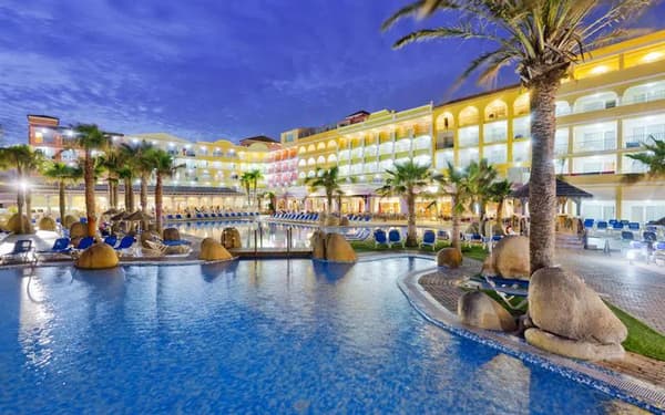 Mediterráneo Bay Hotel Spa & Resort-1