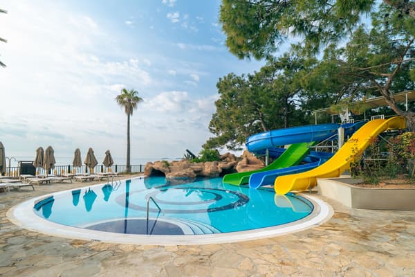 Pirate's Beach Club-1