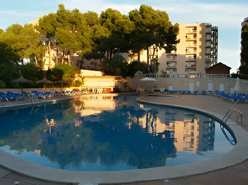 Grupotel Orient
