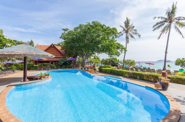 PP Erawan Palms Resort-1