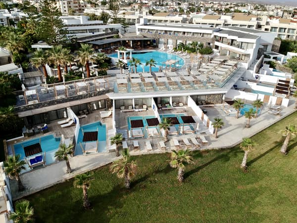 The Island Hotel-1