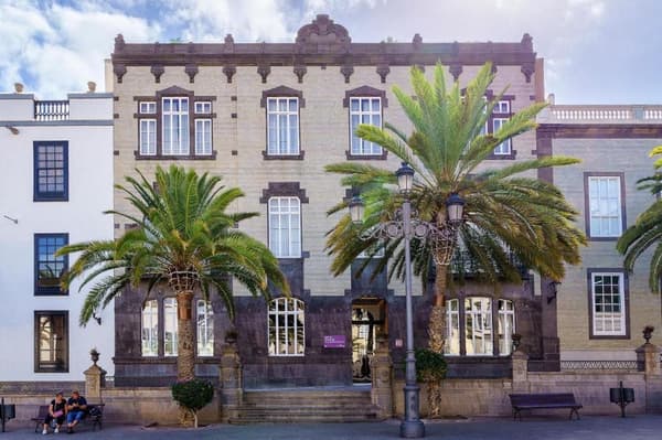 Boutique Hotel Cordial Plaza Mayor de Santa Ana-1