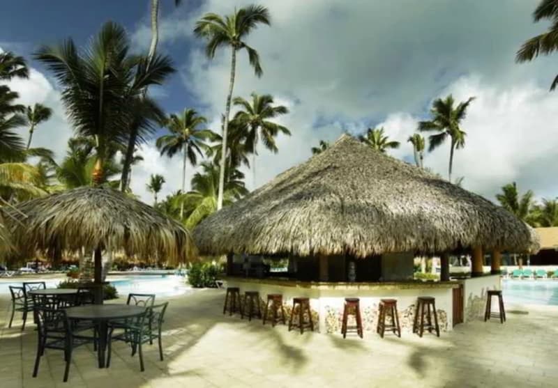 Grand Palladium Palace Resort & Spa