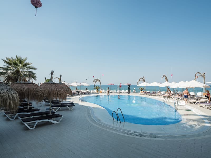 On Hotels Oceanfront
