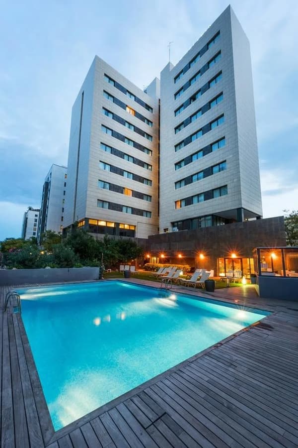 Hotel Valencia Oceanic-1