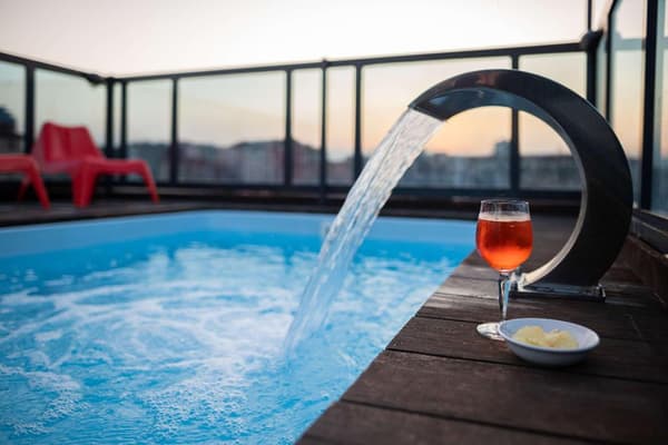 Best Western Plus Executive And Suites-1