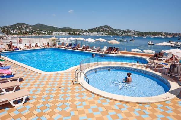 Hotel Argos-1