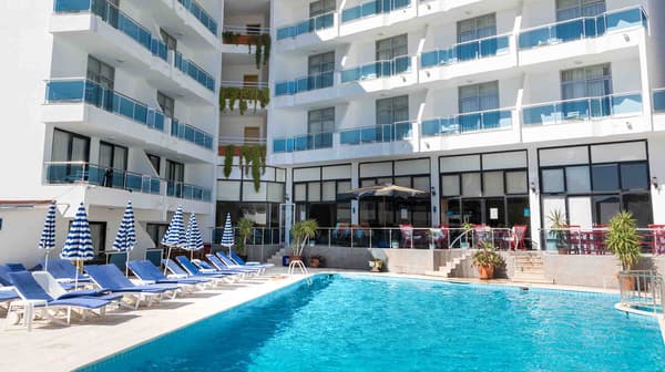 Ponz Boutique Hotel-1