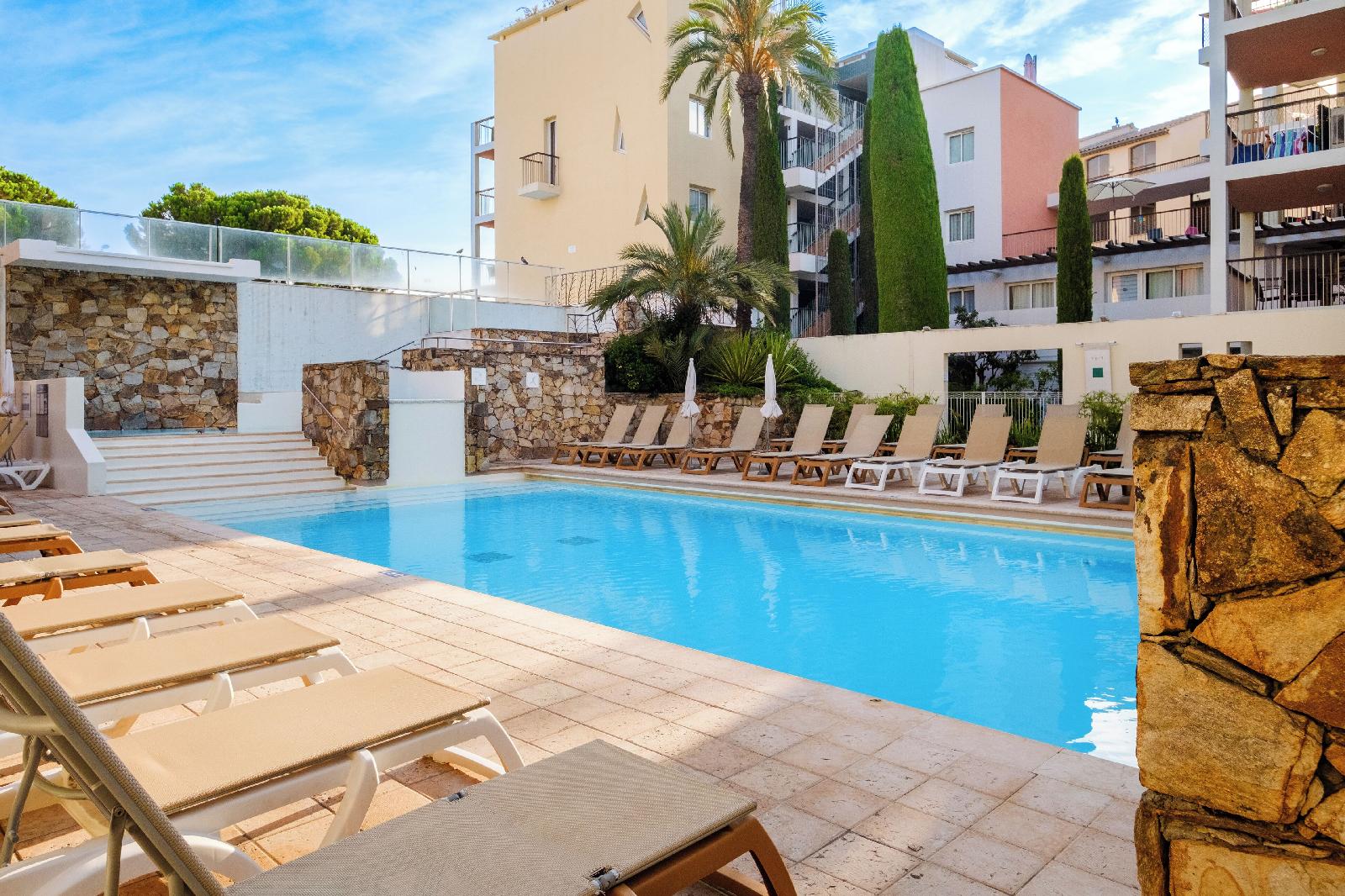 Pierre & Vacances Premium Résidence Port Prestige