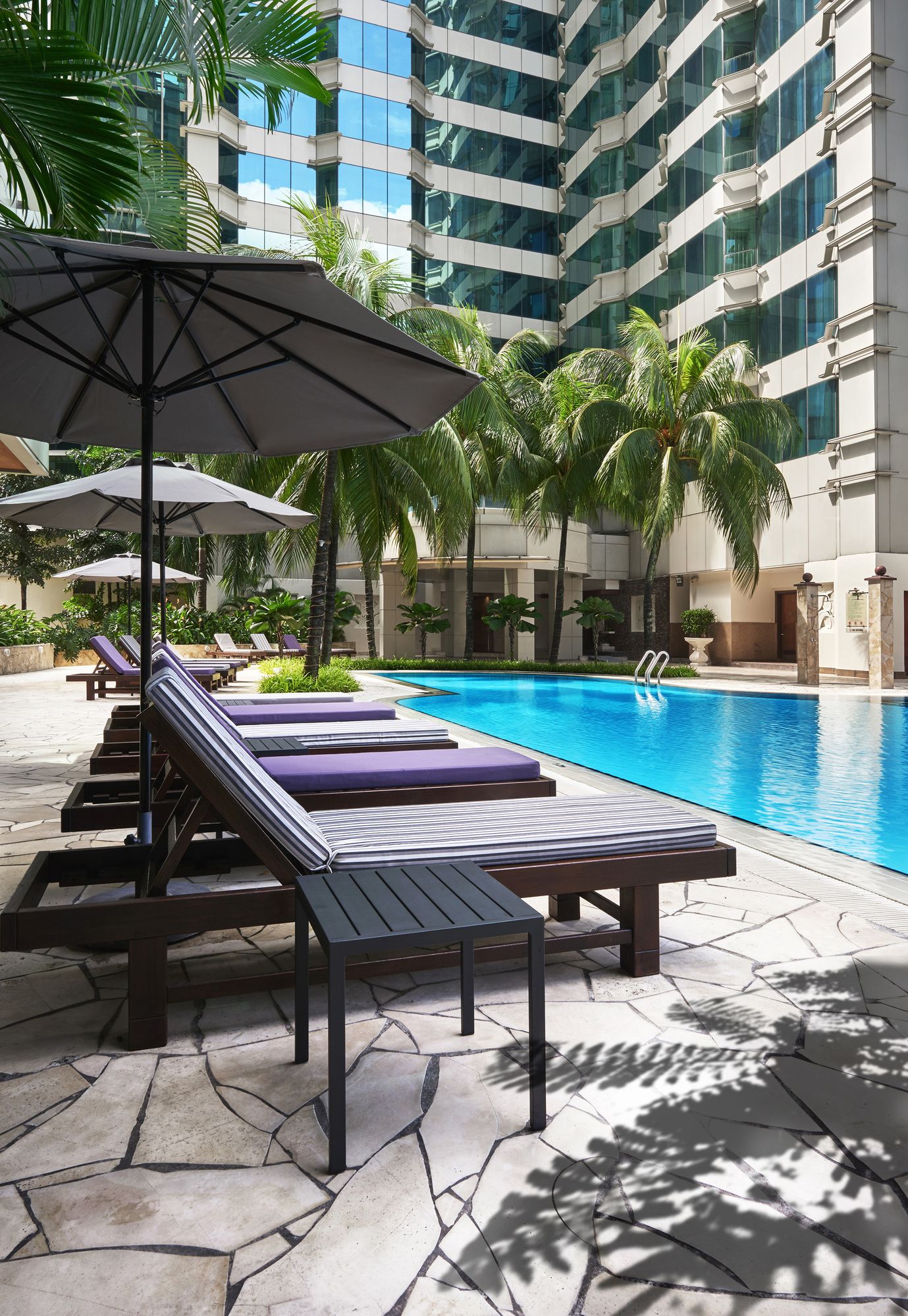 Pullman Kuala Lumpur City Centre - Hotel & Residen