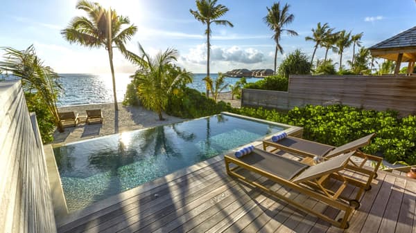Hurawalhi Island Resort-1