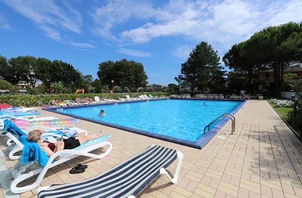 Villaggio dei Fiori-1