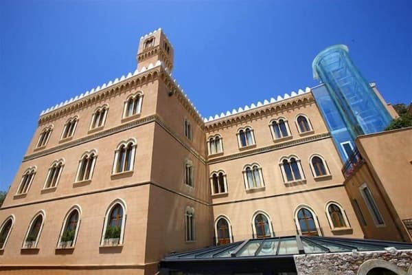 Palazzo Vecchio Taormina-1