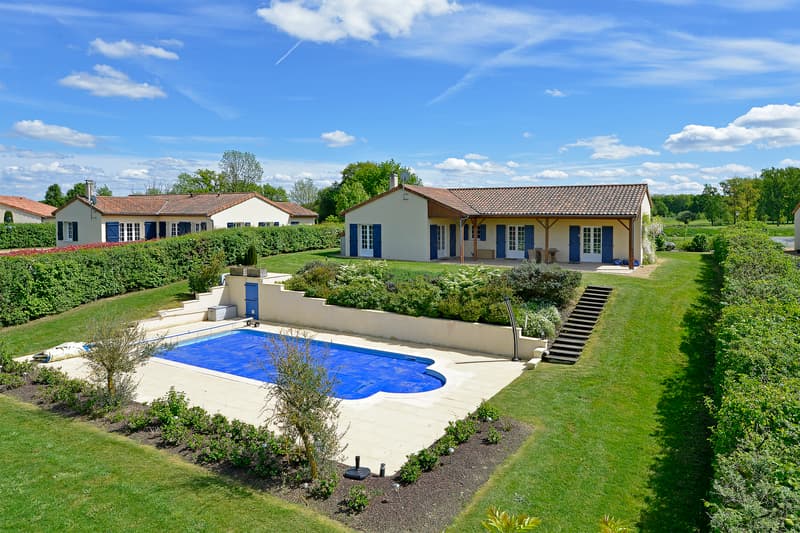 Vakantiepark FranceComfort Bourg Est - La Vigelière