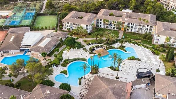 Blau Colonia Sant Jordi-1