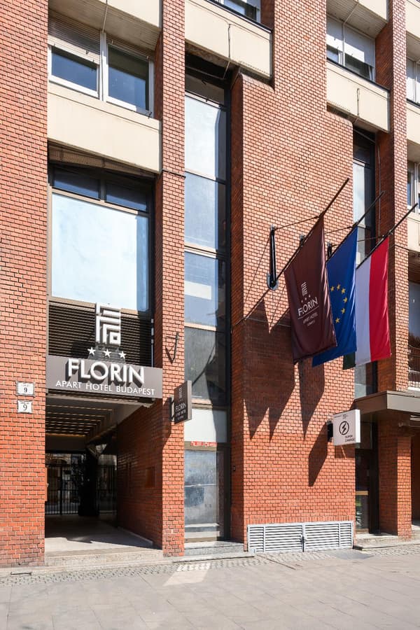 Florin Apart Hotel-1