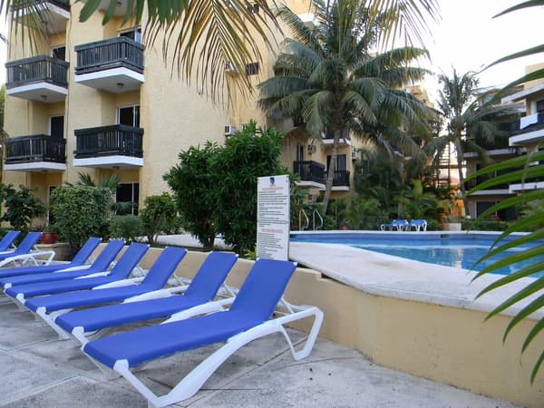 Hotel Imperial Laguna Faranda-1