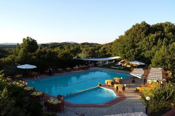Pausania Inn-1