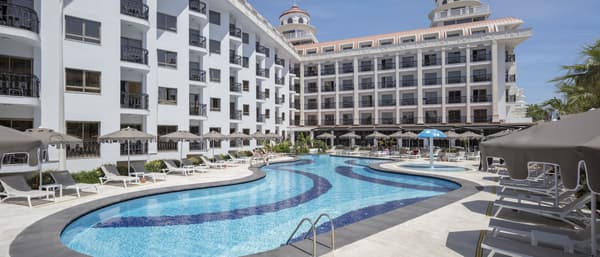Blue Marlin Deluxe Spa & Resort-1