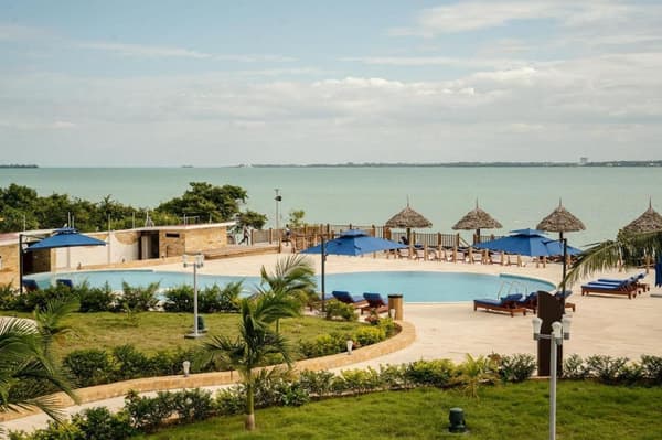 Treetop By Eight Continents Zanzibar-1