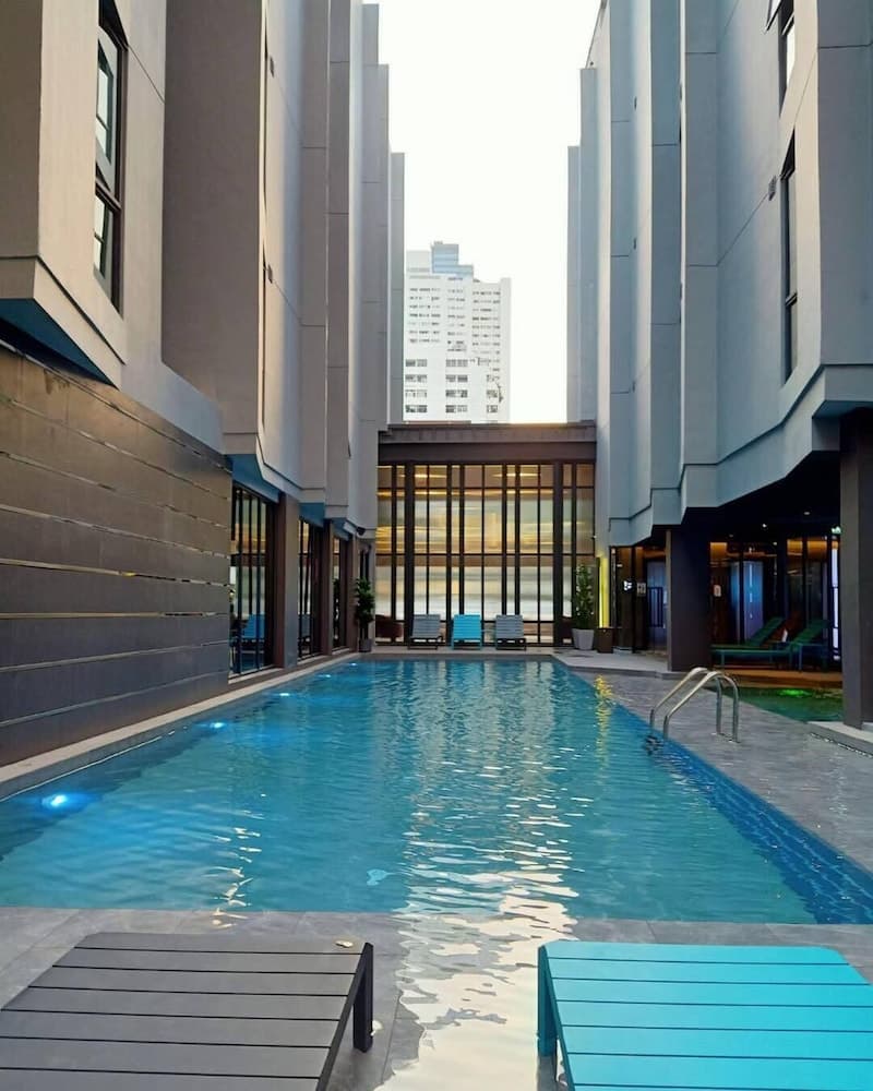 The Quarter Hotel Silom By UHG