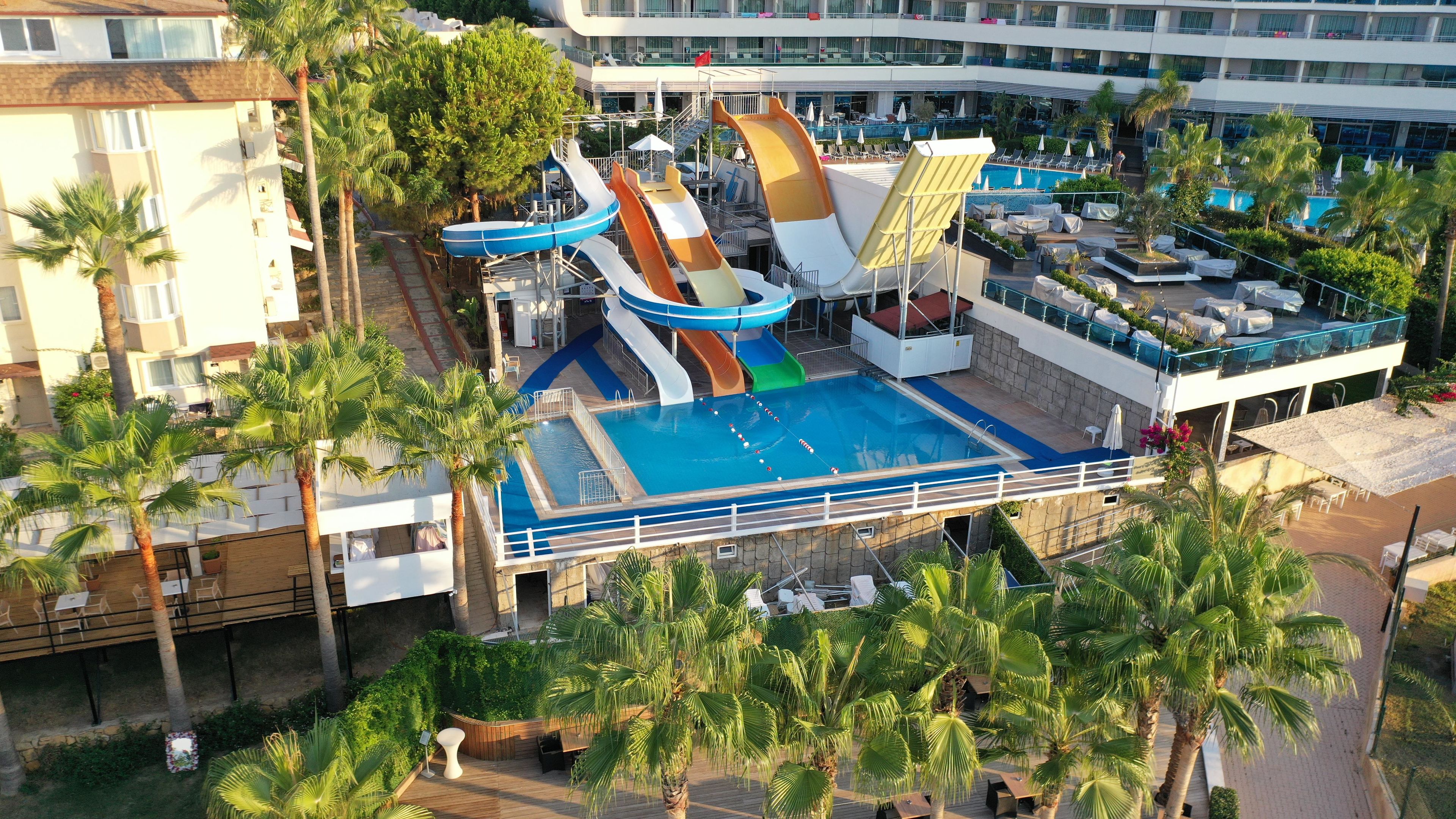 Eos Beach Resort