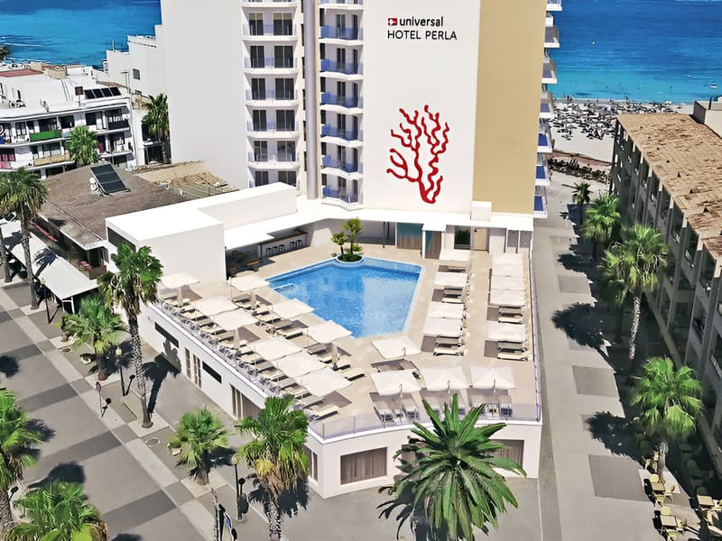 Universal Hotel Perla