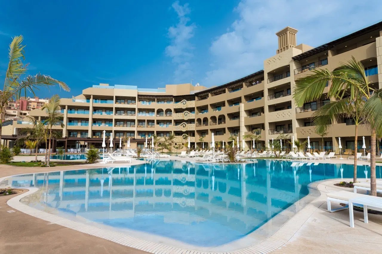 GF Victoria, Costa Adeje