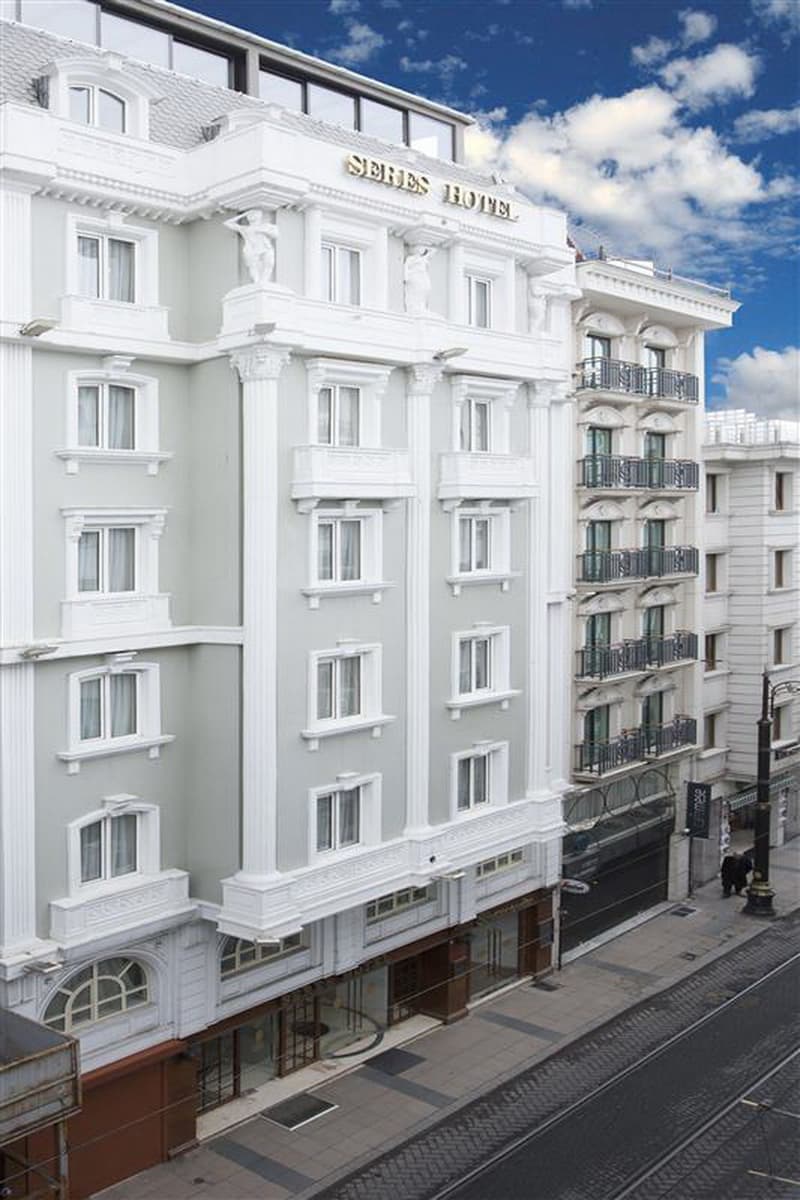 Seres Hotel