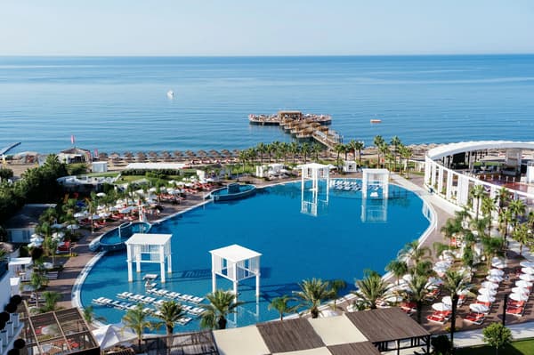 Selectum Luxury Resort-1