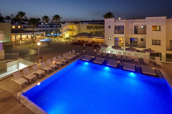 Melpo Antia Hotel & Suites-1