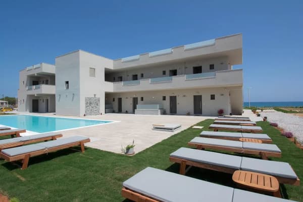 Ebenus Suites by Checkin-1