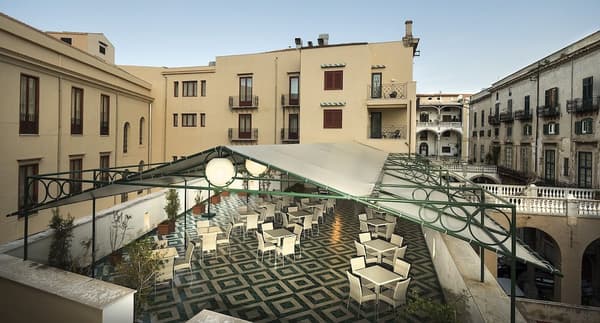 Grand Hotel Piazza Borsa-1