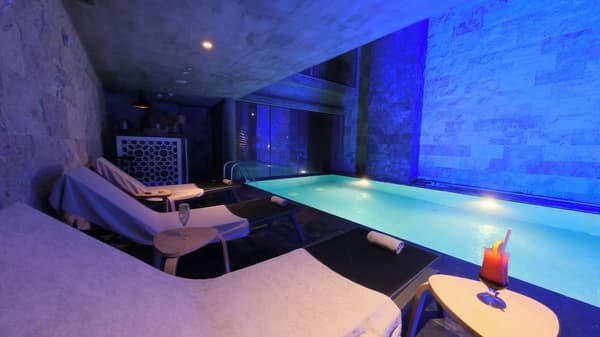 Endless Art Hotel-1