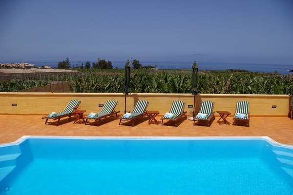 El Navio - Only Adults-1